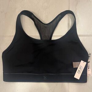 VICTORIA'S SECRET The Flex Sports Bra BLACK color Size M